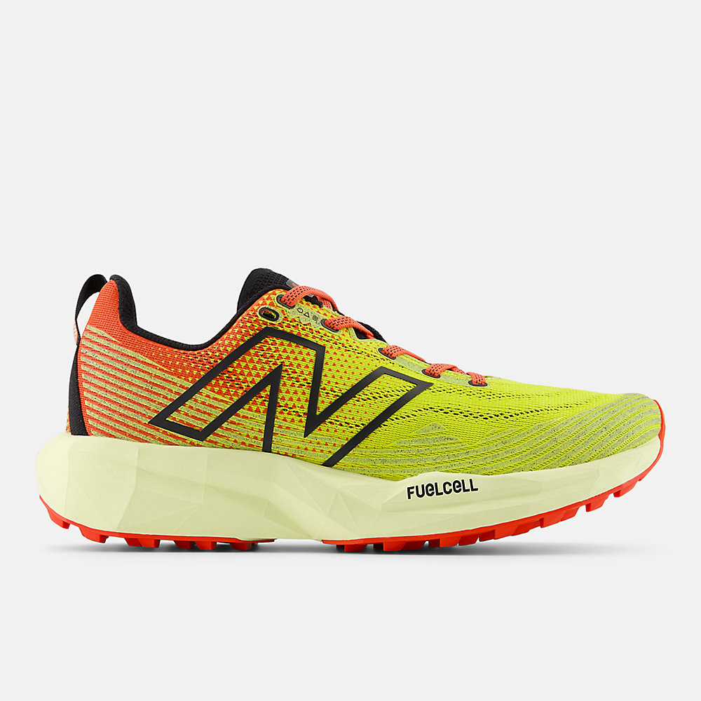 New Balance FuelCell Venym Shoes Tea Tree with Neo Flame and Black